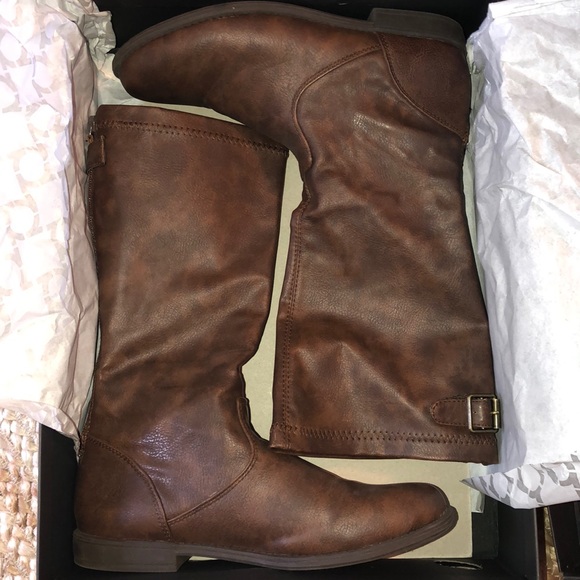 Kenneth Cole Reaction Other - Kenneth Cole Girls Dark Brown Boots Size 5